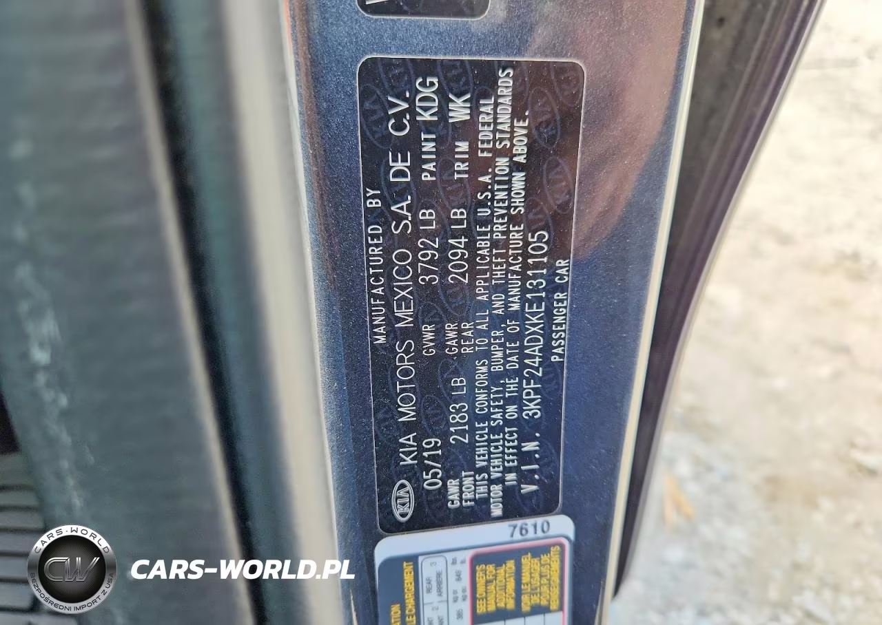 2019 Kia Forte Lxs VIN:3KPF24ADXKE131105 - 12