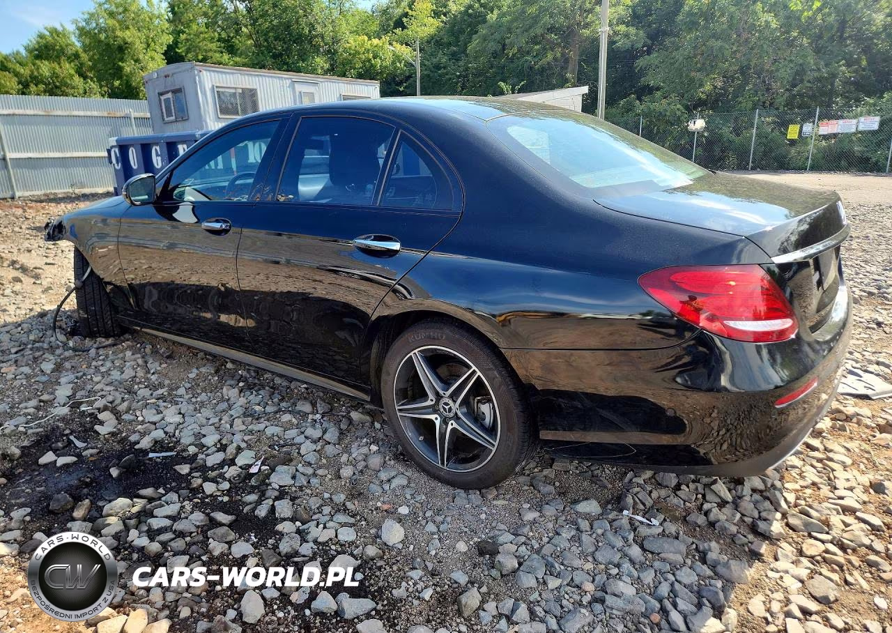 2019 Mercedes-Benz E 300 4Matic VIN:WDDZF4KB6KA534201 - 2