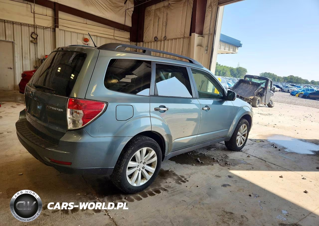 2011 Subaru Forester 2.5X Premium VIN:JF2SHBDC6BH767214 - 3