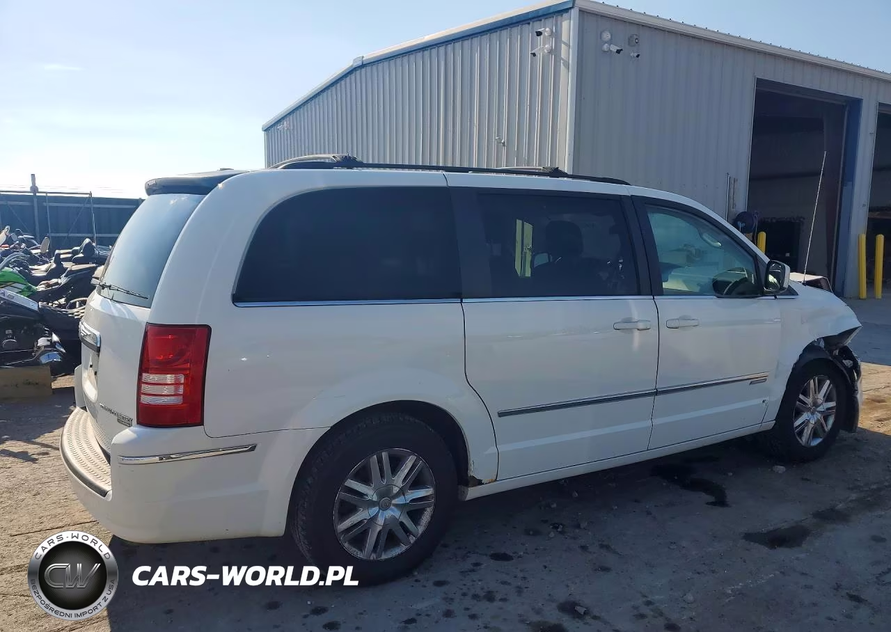 2010 Chrysler Town & Country Touring VIN:2A4RR5D11AR293339 - 3