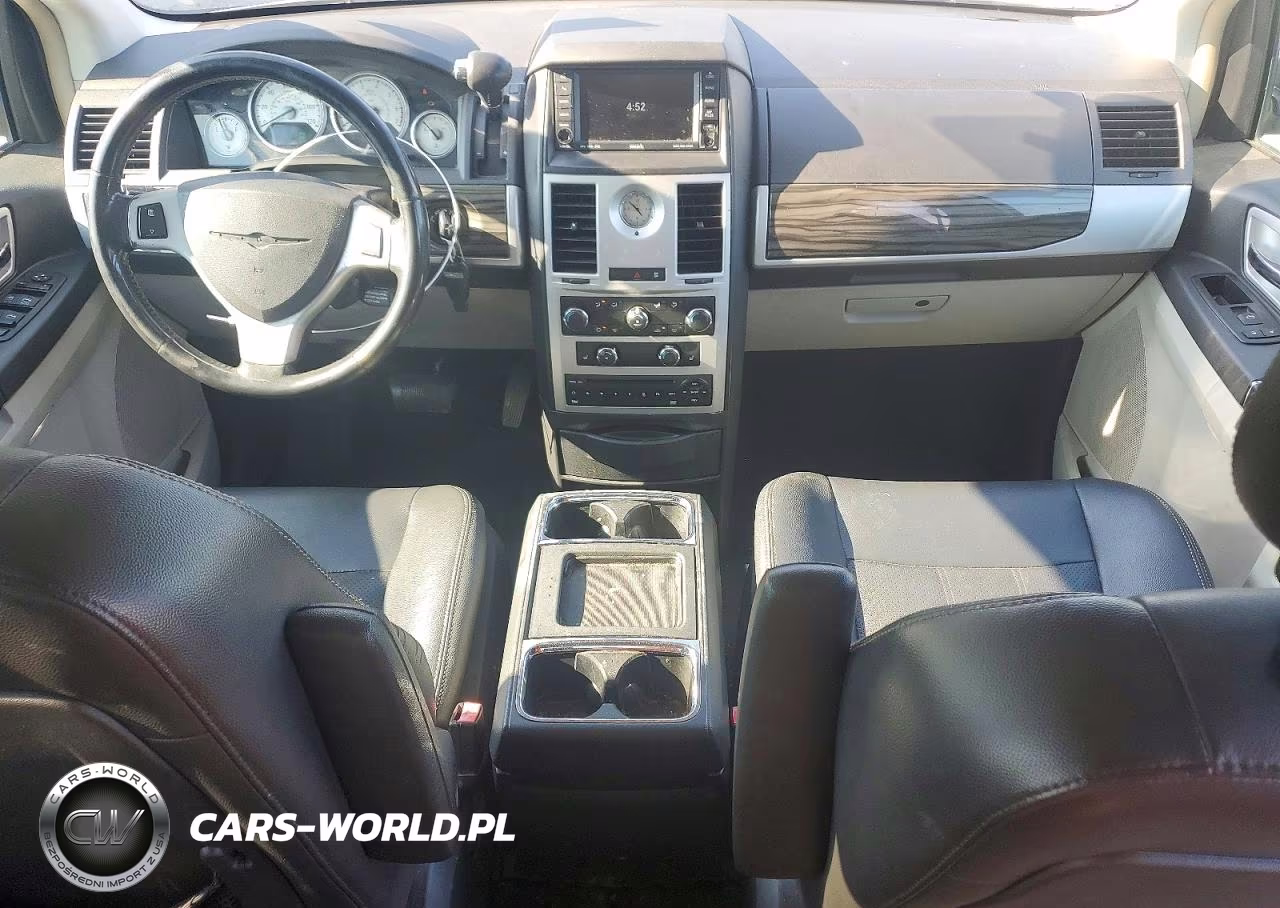 2010 Chrysler Town & Country Touring VIN:2A4RR5D11AR293339 - 8