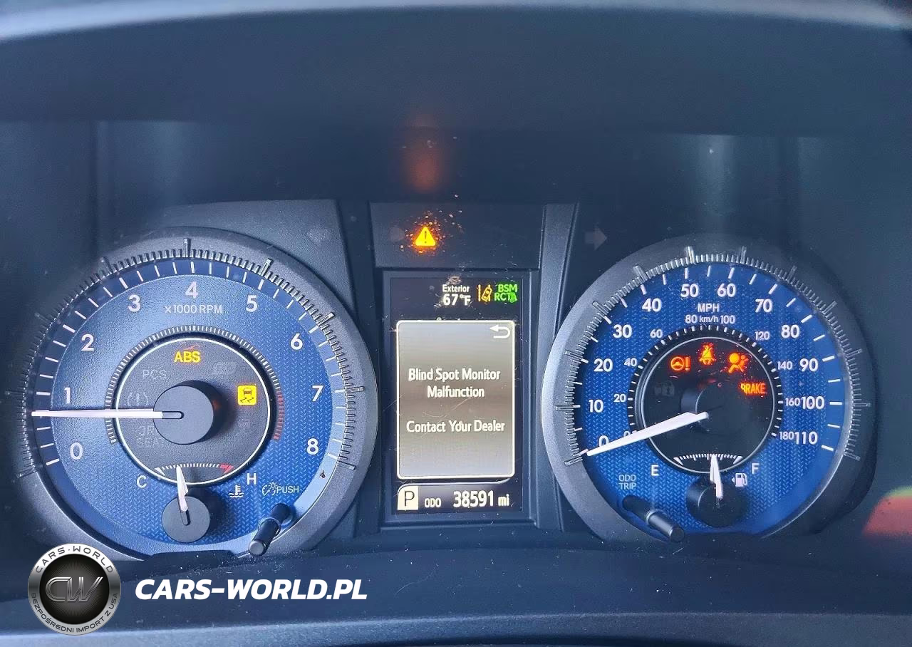 2018 Toyota Sienna Xle 8-Passenger VIN:5TDYZ3DC5JS942557 - 9