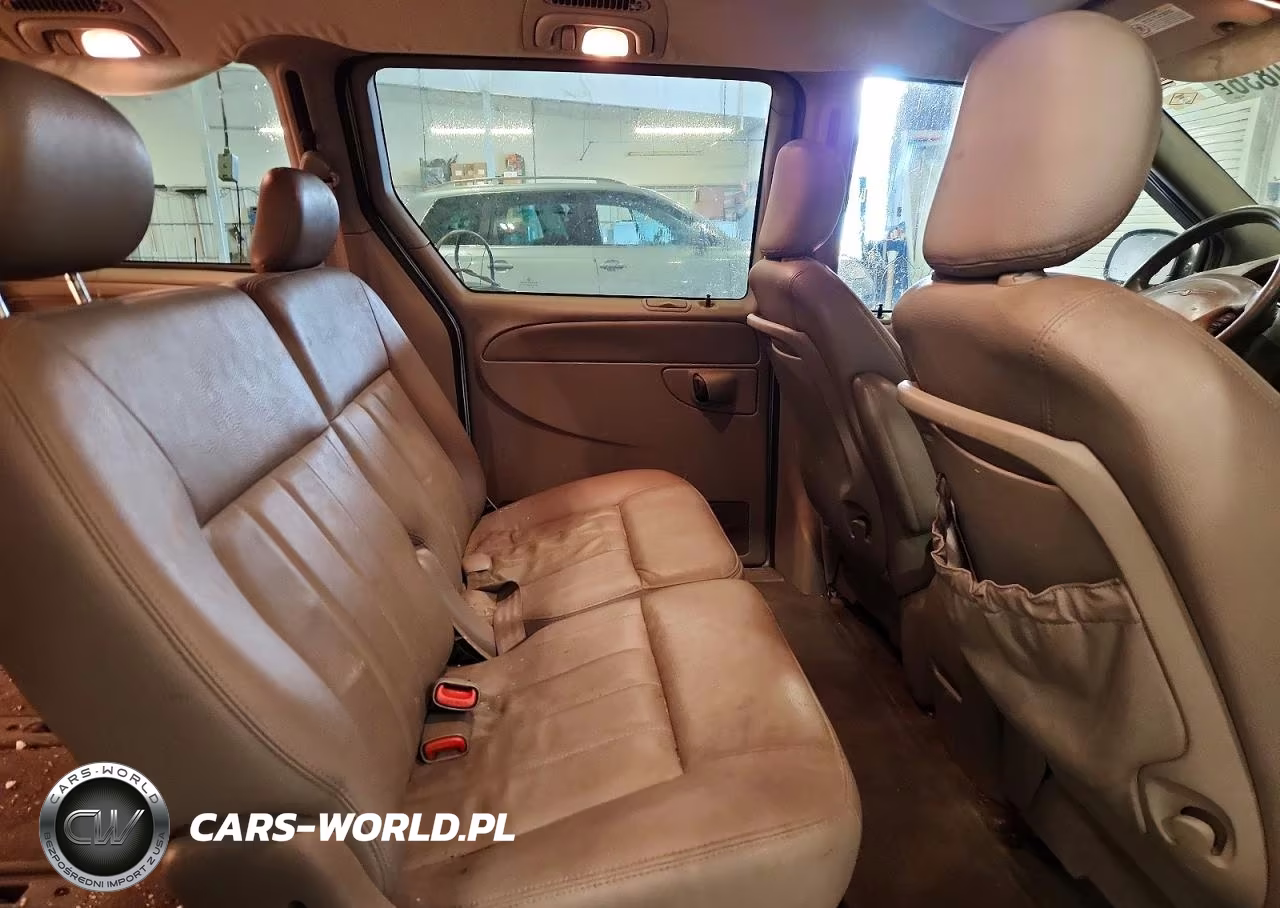 2003 Chrysler Town & Country Lxi VIN:2C4GP54L83R312590 - 11