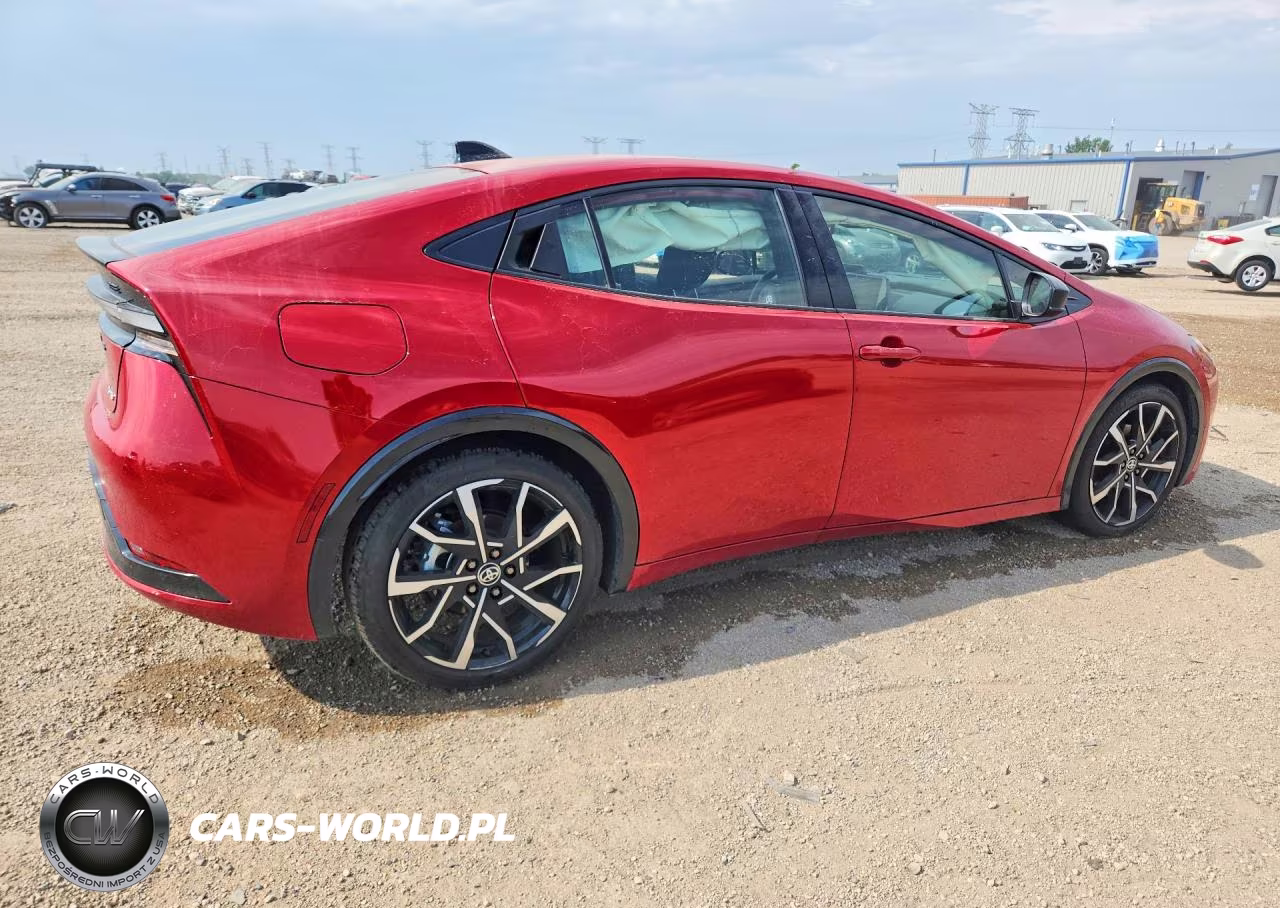 2026 Toyota Prius Plug-In Hybrid Xse VIN:JTDACACU7T3065608 - 3