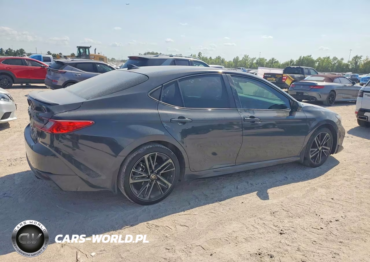 2025 Toyota Camry Xse VIN:4T1DAACK3SU071752 - 3
