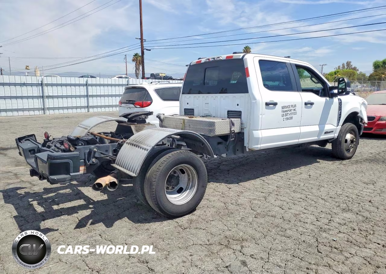 2023 Ford F350 Super Duty VIN:1FT8W3DT2PED95934 - 3