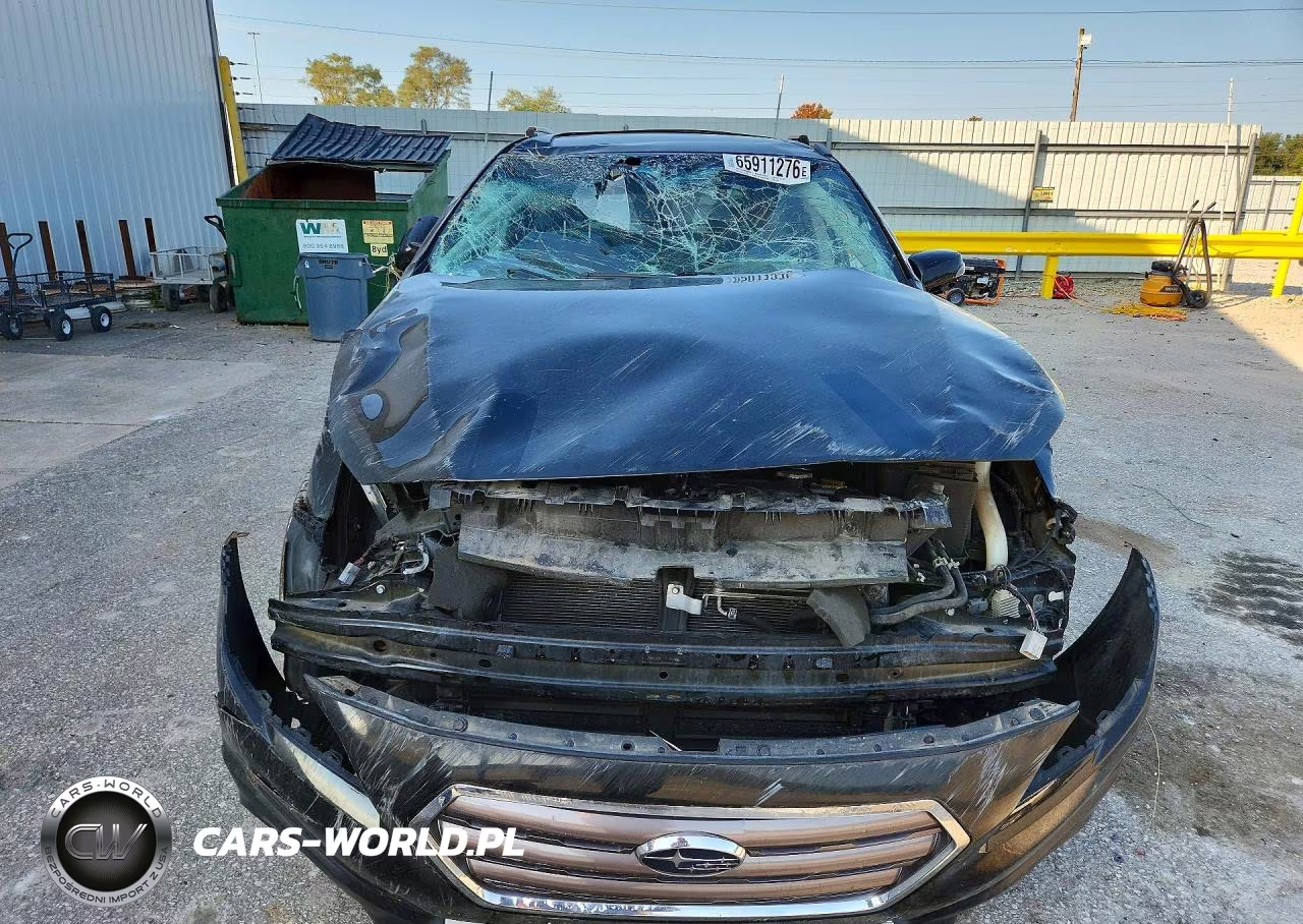 2017 Subaru Outback Touring VIN:4S4BSATC9H3371937 - 5