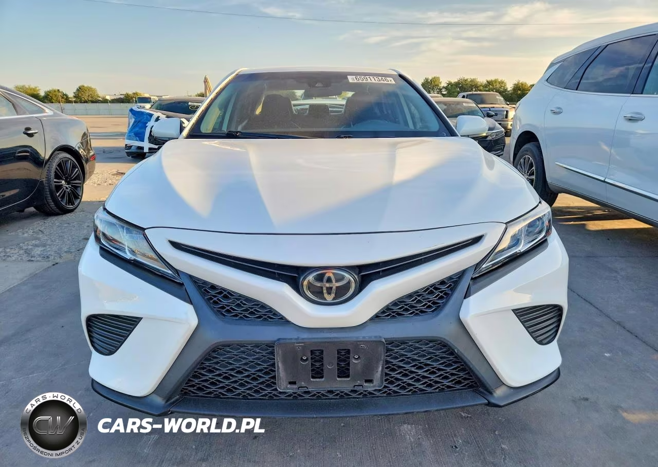 2020 Toyota Camry Se VIN:4T1G11AK6LU373795 - 5