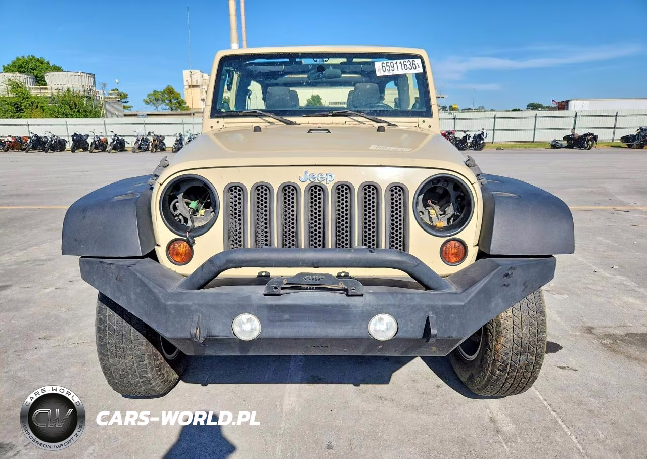 2011 Jeep Wrangler Unlimited Sport VIN:1J4BA3H15BL544879 - 5