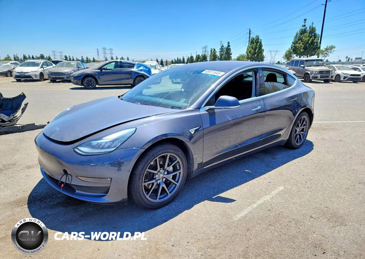 2019 Tesla Model 3 – zdjęcie 1 z 12
