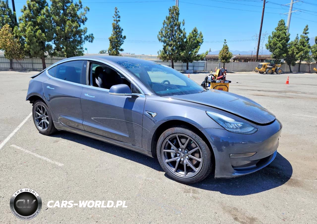 2019 Tesla Model 3 VIN:5YJ3E1EA2KF331365 - 4
