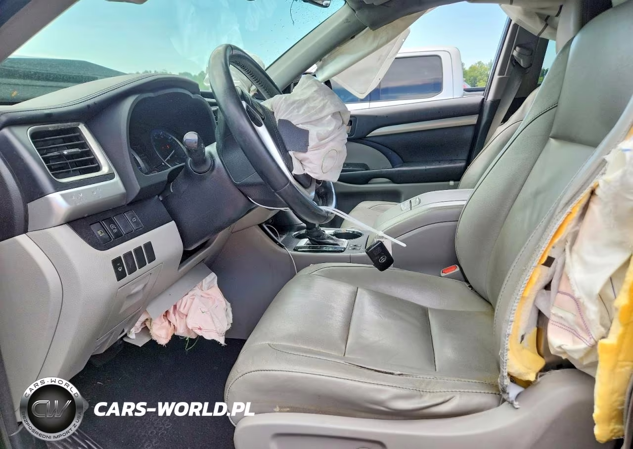 2018 Toyota Highlander Xle VIN:5TDKZRFH2JS545177 - 7