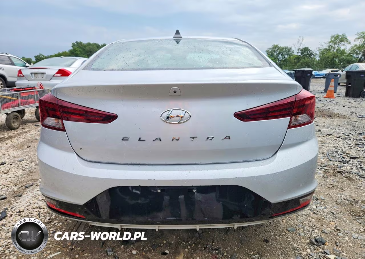 2019 Hyundai Elantra Value Edition VIN:KMHD84LF0KU767405 - 6