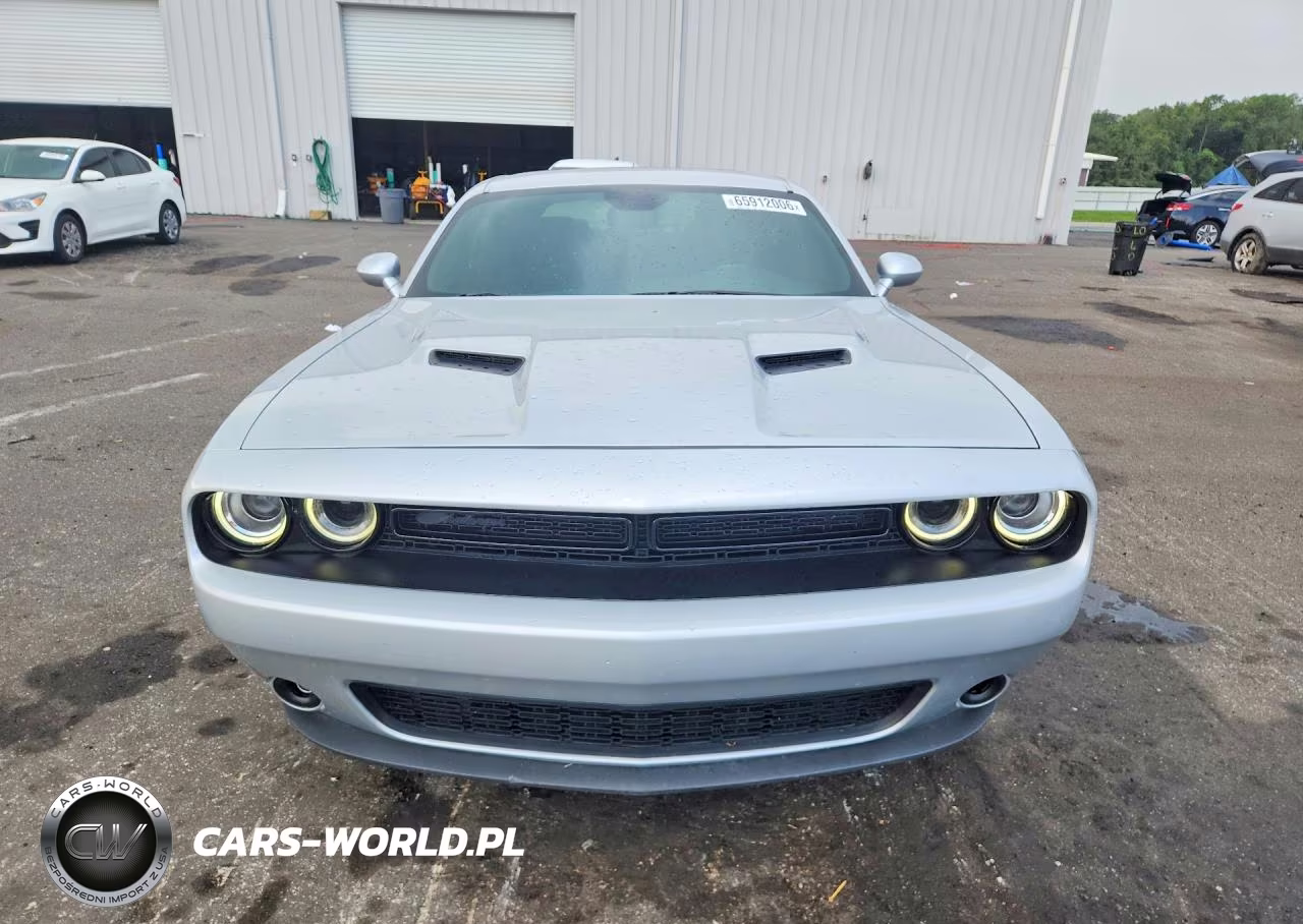 2023 Dodge Challenger Sxt VIN:2C3CDZAG4PH602217 - 5