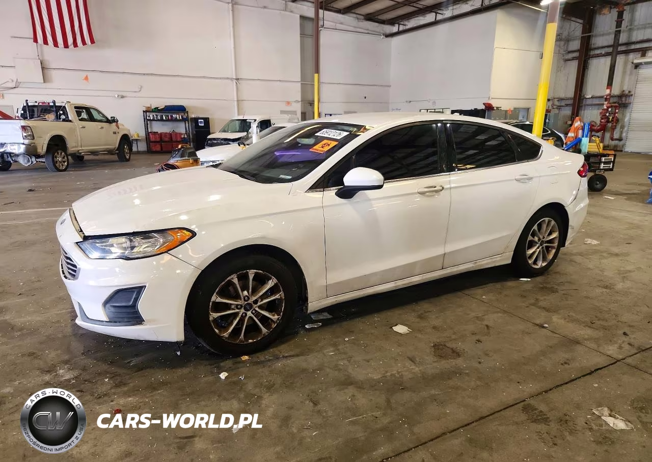 2019 Ford Fusion Se – zdjęcie 1 z 12