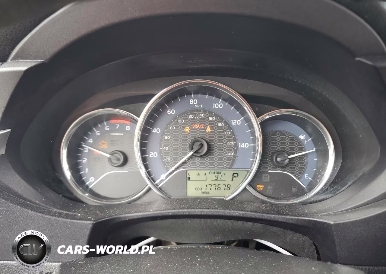 2014 Toyota Corolla Le VIN:2T1BURHE4EC178279 - 9