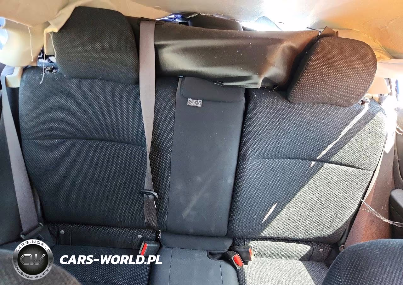 2015 Subaru Impreza Premium VIN:JF1GJAC69FH015680 - 10