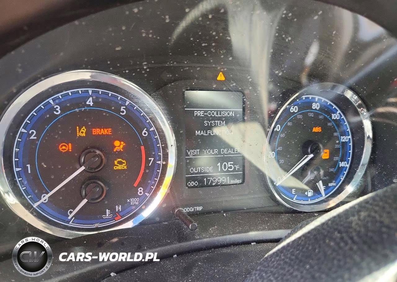 2017 Toyota Corolla Le VIN:5YFBURHE7HP597618 - 9