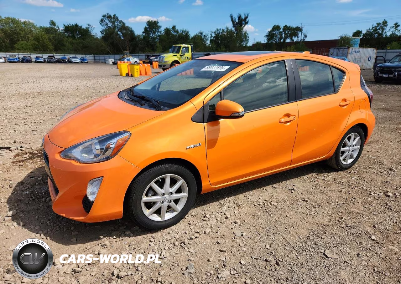 2015 Toyota Prius C Three