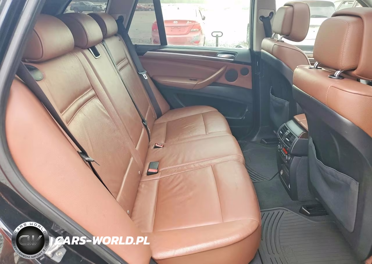 2013 BMW X5 xDrive35I VIN:5UXZV4C54DL994128 - 11