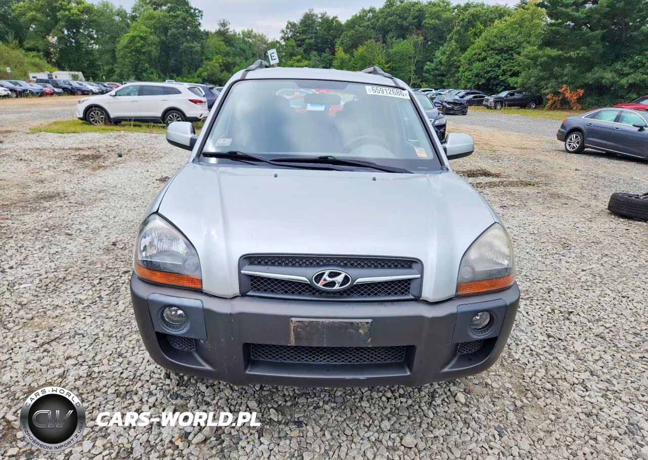 2009 Hyundai Tucson Se VIN:KM8JN72DX9U113633 - 5