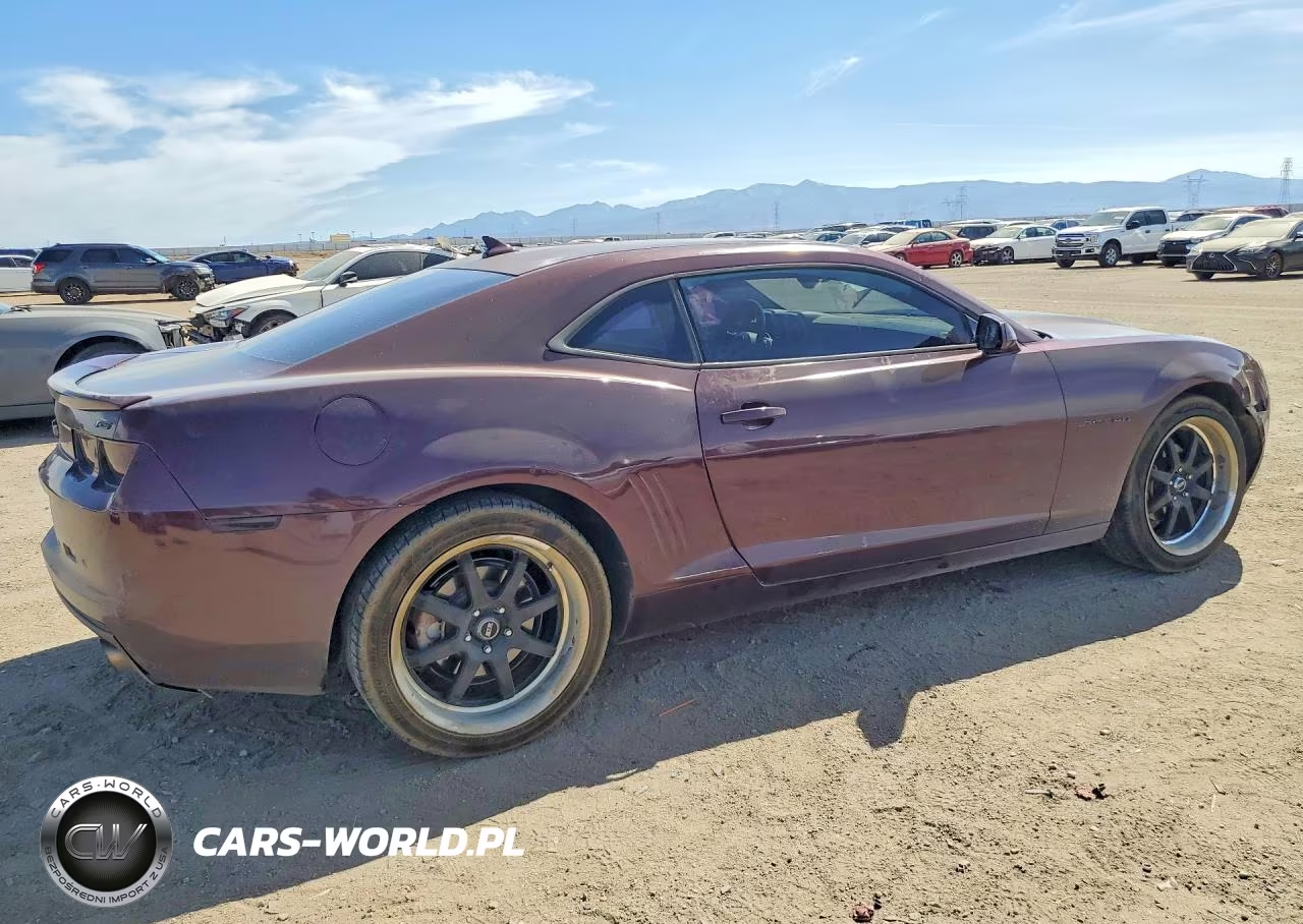 2011 Chevrolet Camaro Lt VIN:2G1FC1ED6B9150649 - 3