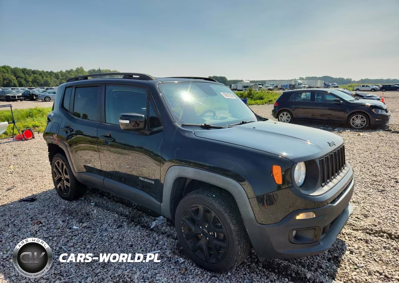 2018 Jeep Renegade Latitude VIN:ZACCJBBBXJPG74768 - 4