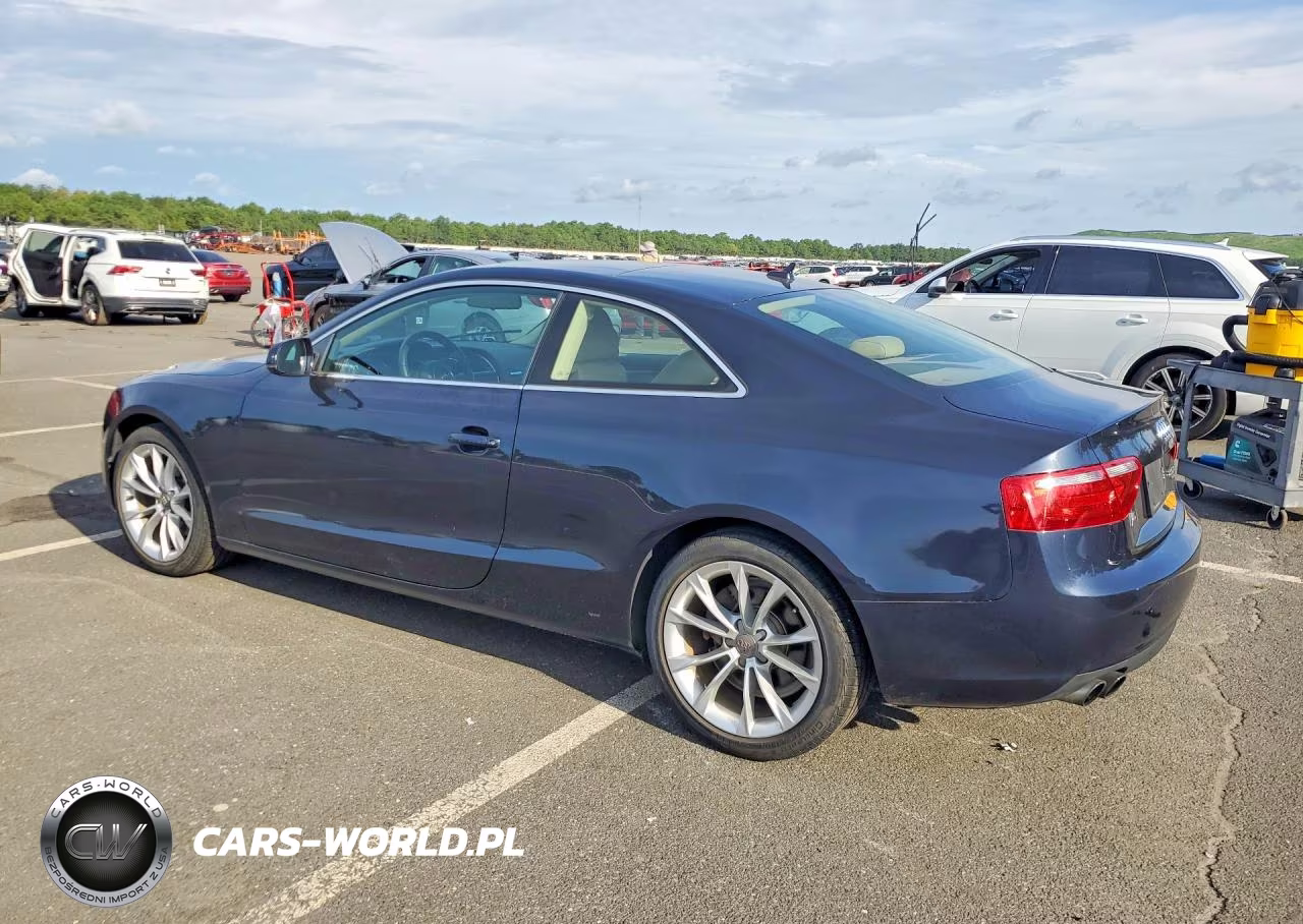 2013 Audi A5 Premium VIN:WAUCFAFR4DA018456 - 2