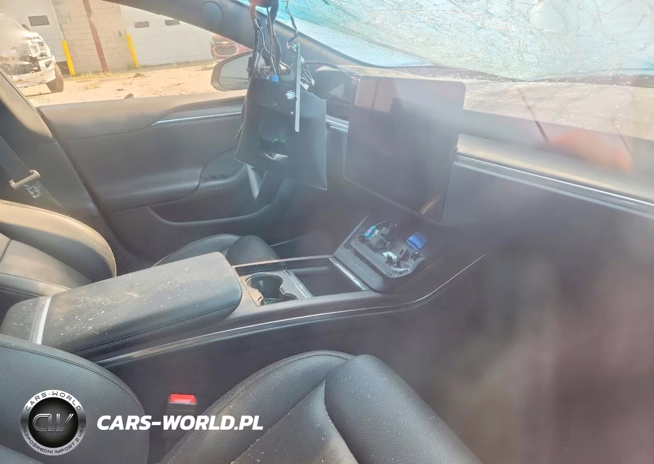2021 Tesla Model S VIN:5YJSA1E61MF449753 - 8