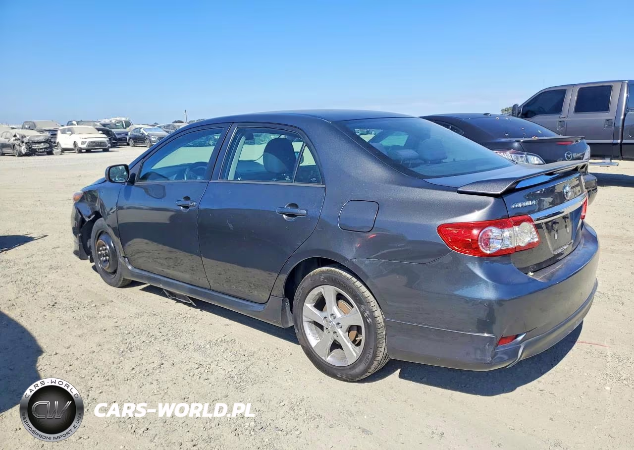 2013 Toyota Corolla S VIN:2T1BU4EE8DC112999 - 2
