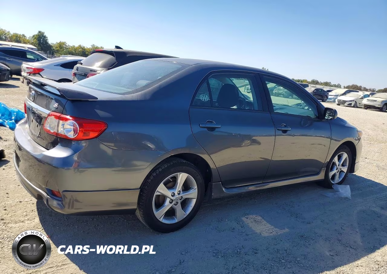 2013 Toyota Corolla S VIN:2T1BU4EE8DC112999 - 3