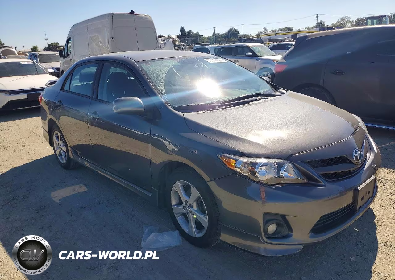 2013 Toyota Corolla S VIN:2T1BU4EE8DC112999 - 4