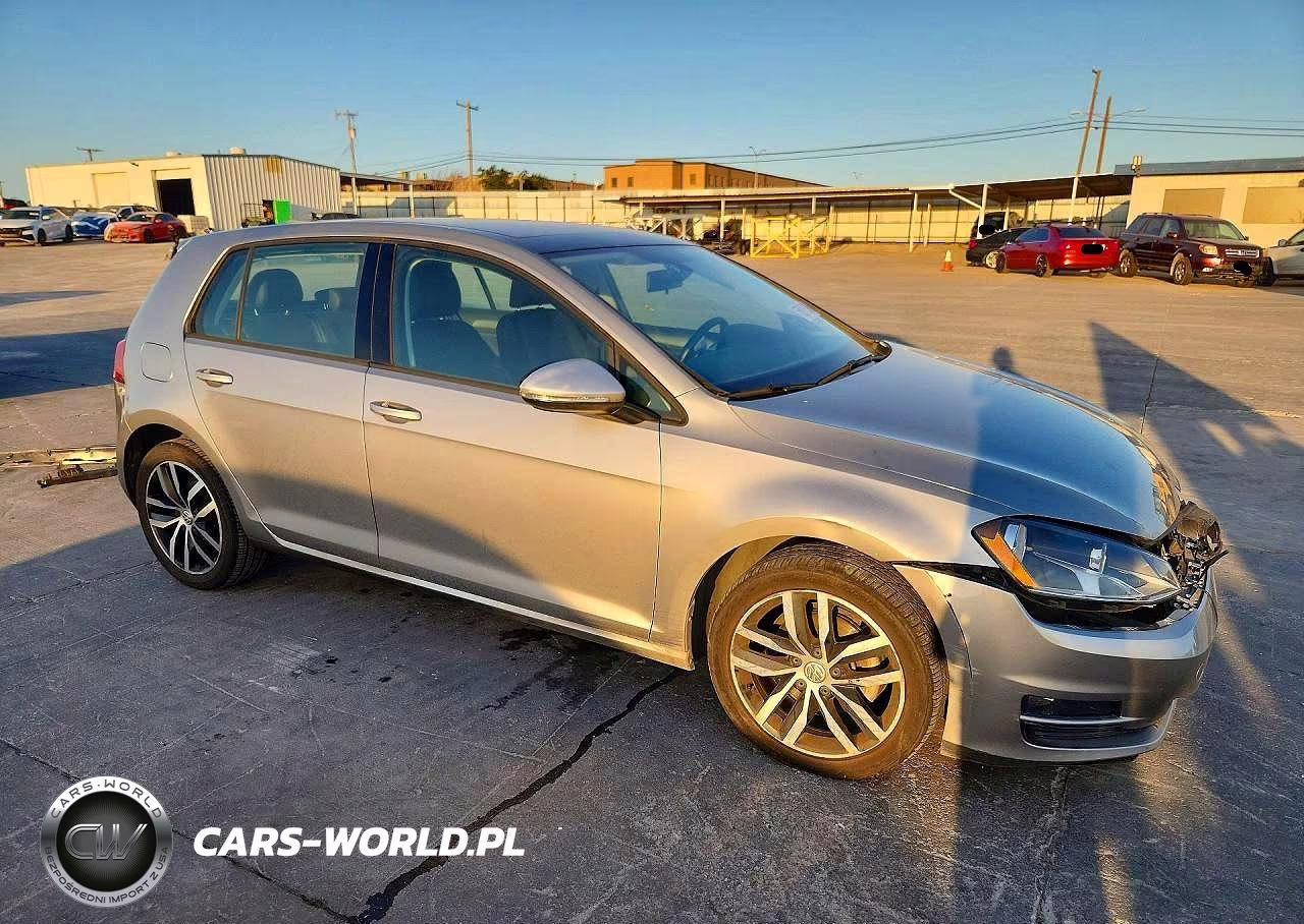 2015 Volkswagen Golf VIN:3VW217AU6FM068631 - 4