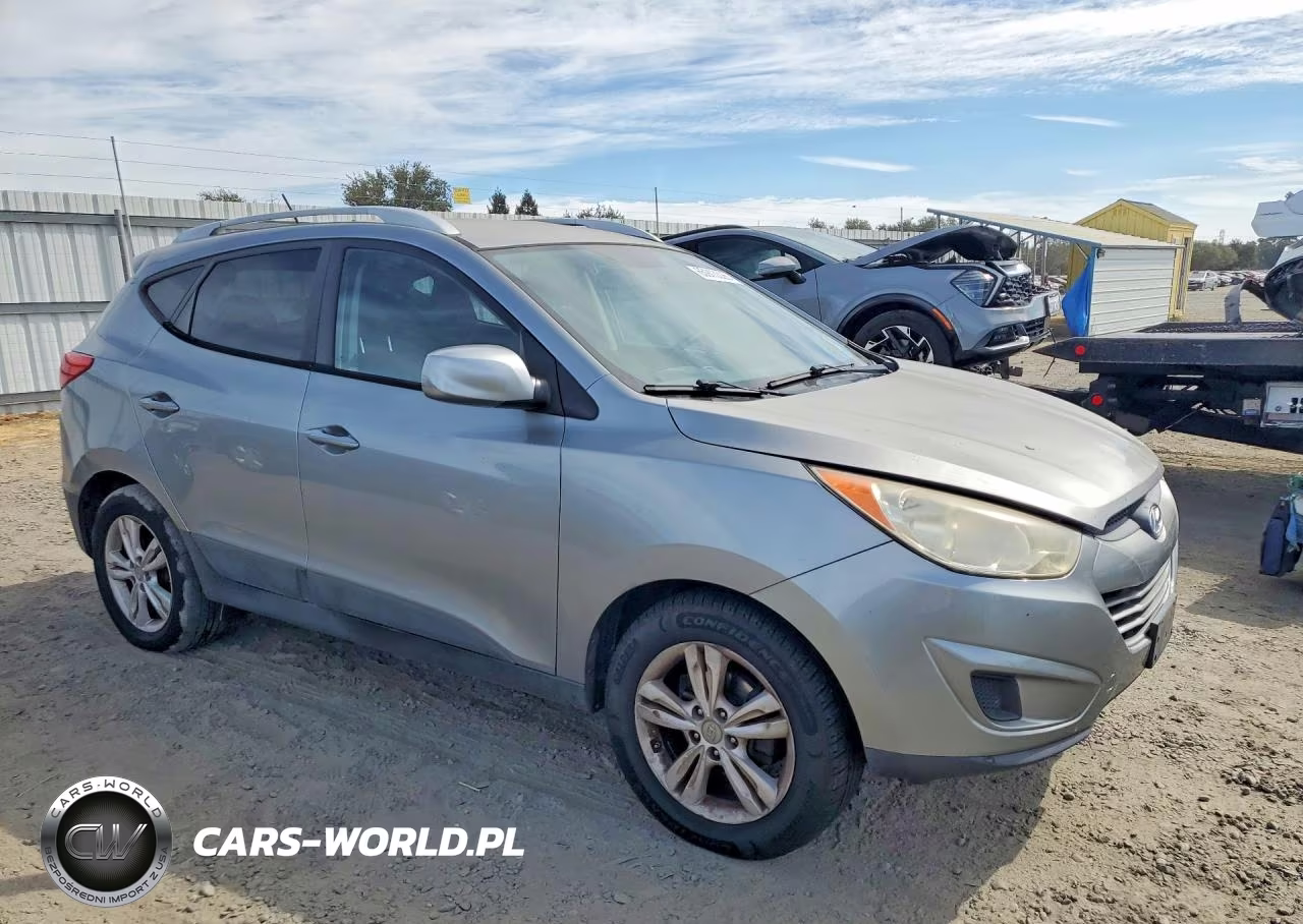 2011 Hyundai Tucson Gls VIN:KM8JU3AC7BU207219 - 4