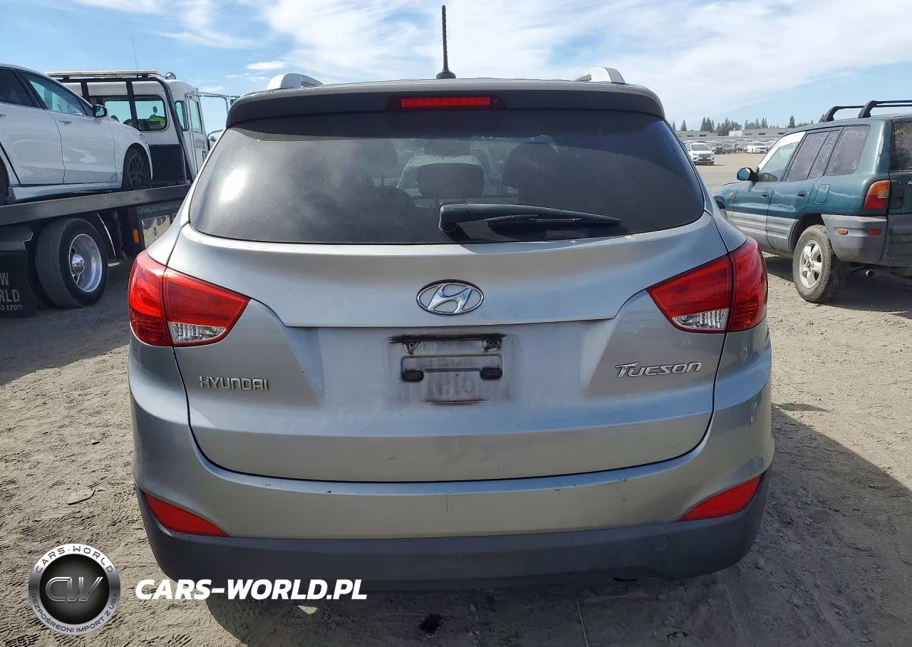 2011 Hyundai Tucson Gls VIN:KM8JU3AC7BU207219 - 6
