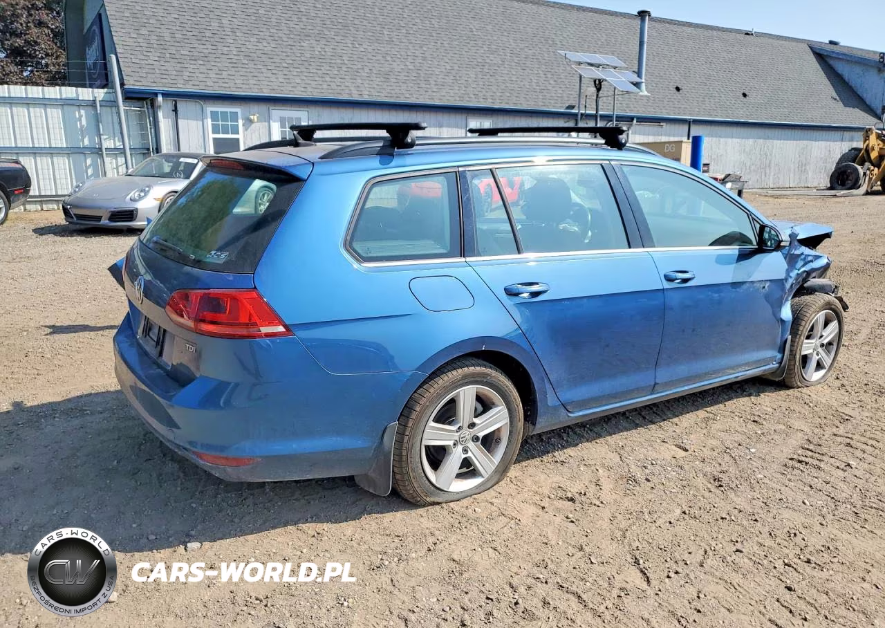 2015 Volkswagen Golf Sportwagen Tdi S VIN:3VWCA7AU8FM520745 - 3