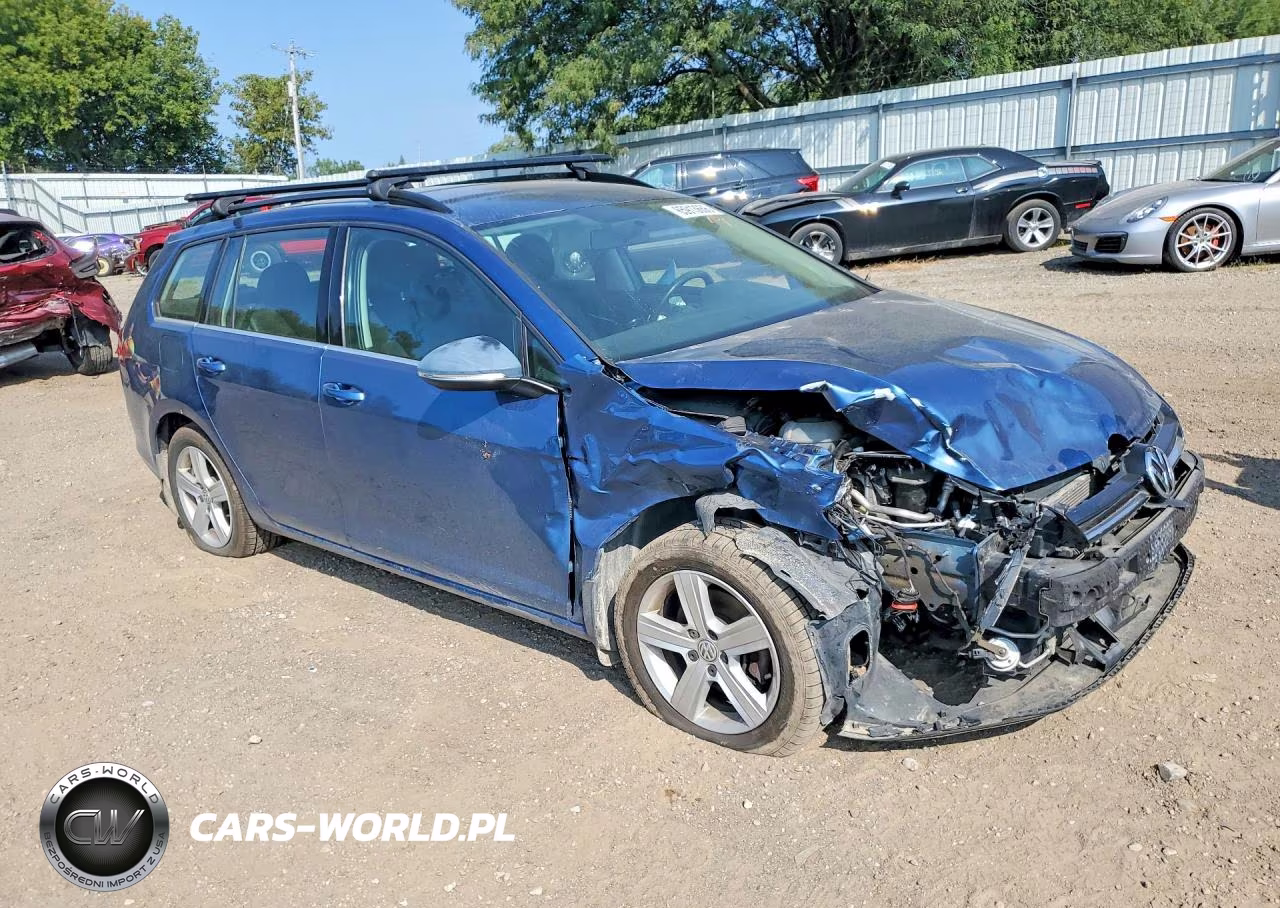 2015 Volkswagen Golf Sportwagen Tdi S VIN:3VWCA7AU8FM520745 - 4
