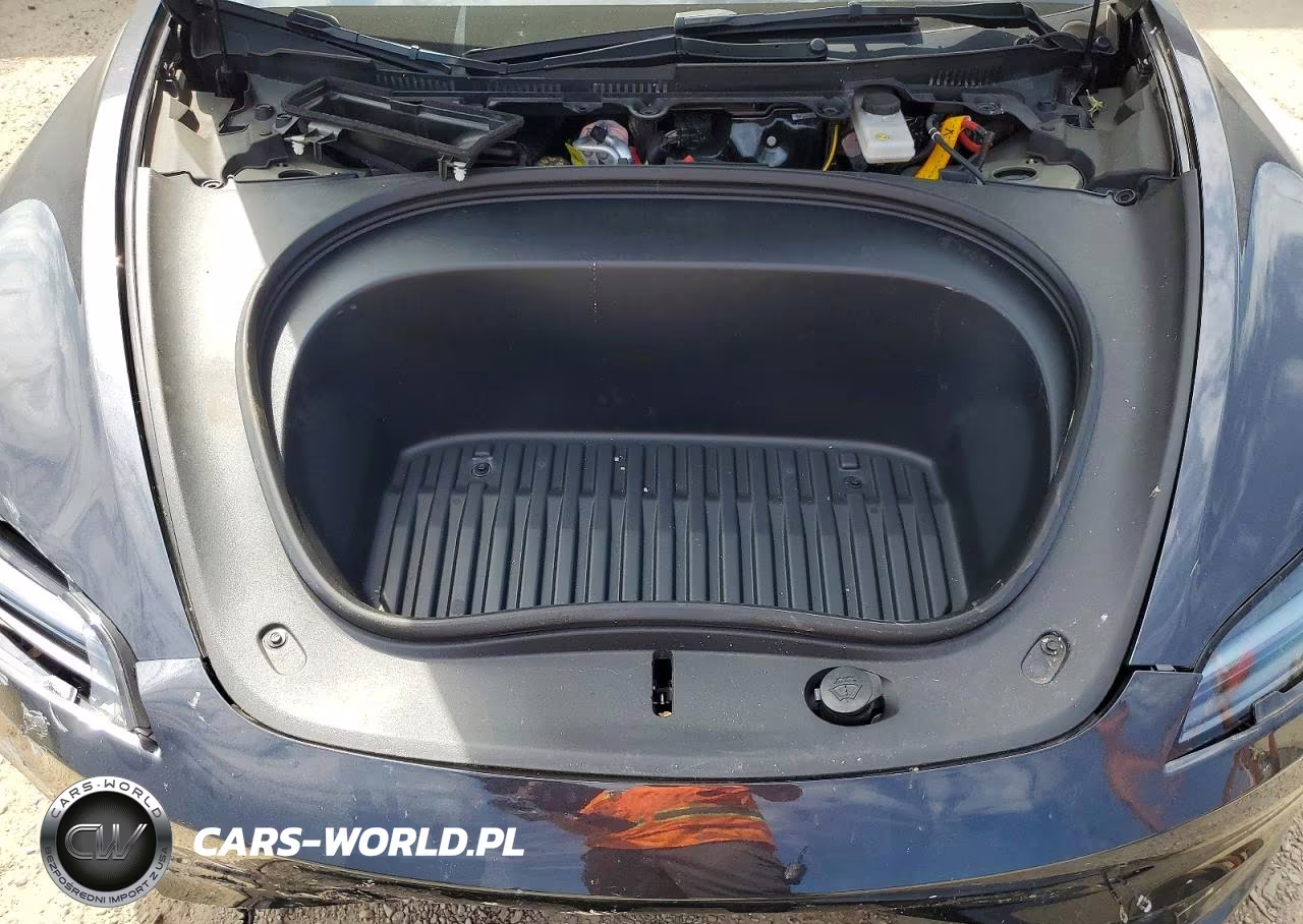 2024 Tesla Model 3 VIN:5YJ3E1EB7RF836756 - 11