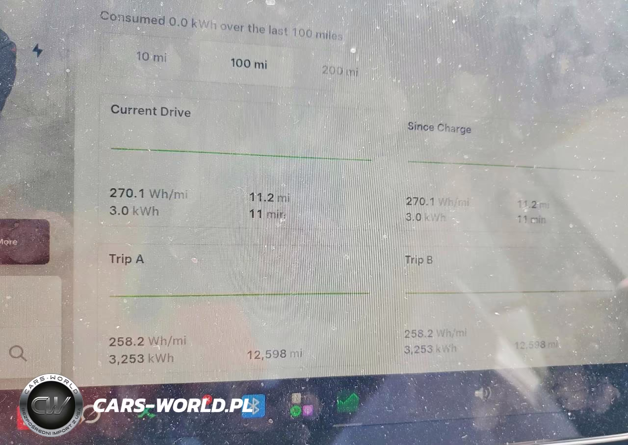 2024 Tesla Model 3 VIN:5YJ3E1EB7RF836756 - 9