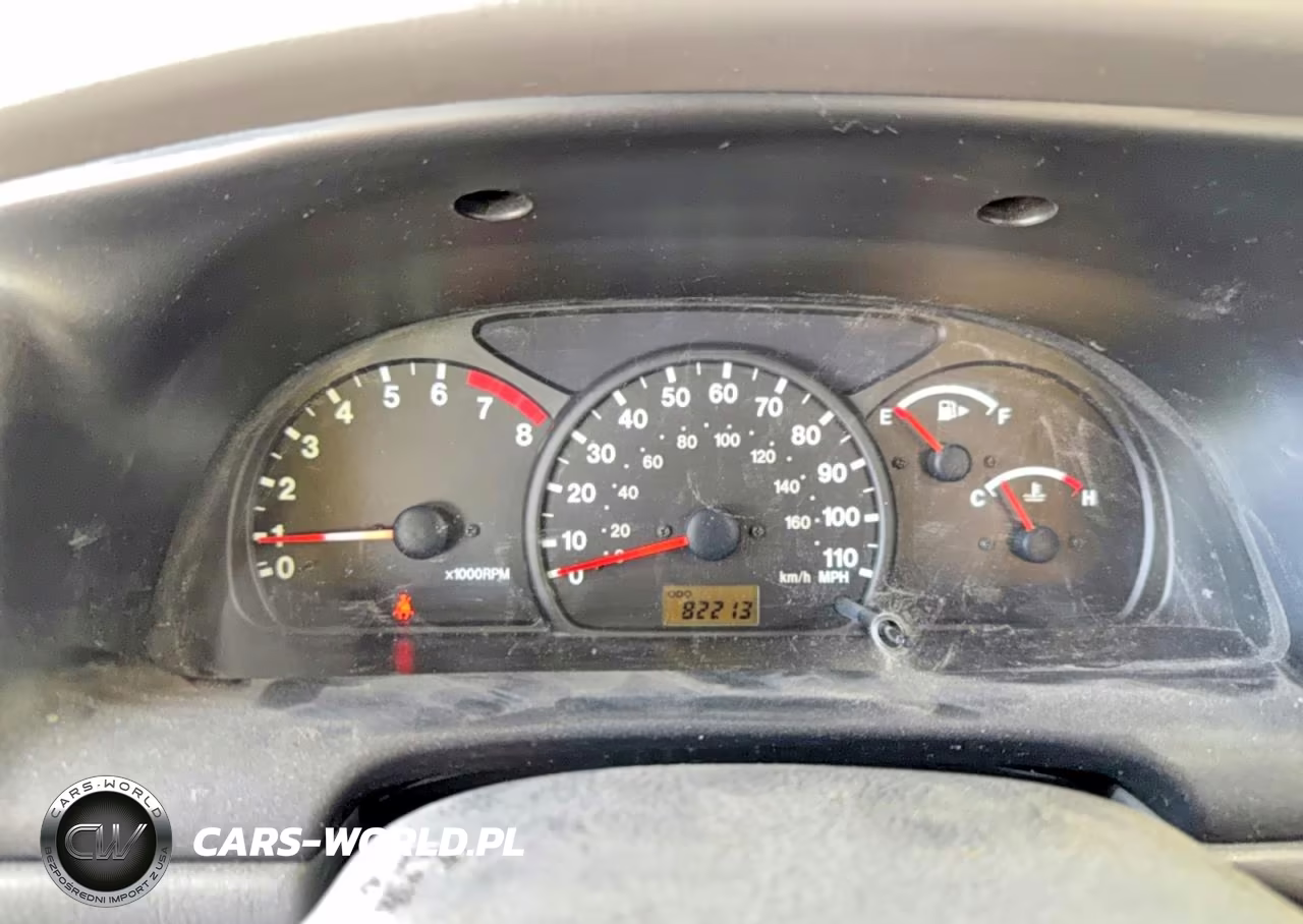 2003 Chevrolet Tracker VIN:2CNBE18C736925171 - 8