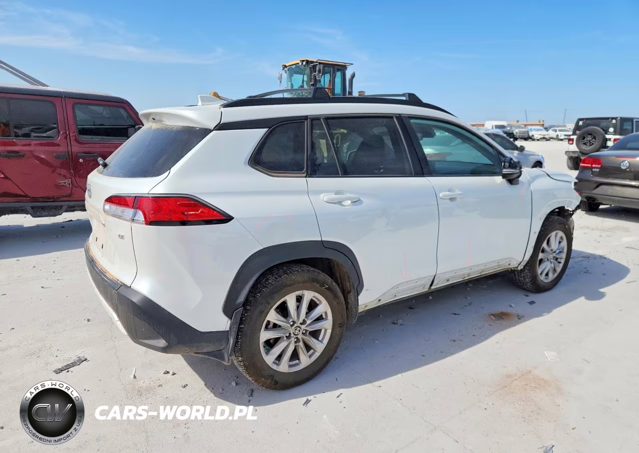 2024 Toyota Corolla Cross Le VIN:7MUCAAAG9RV113294 - 3