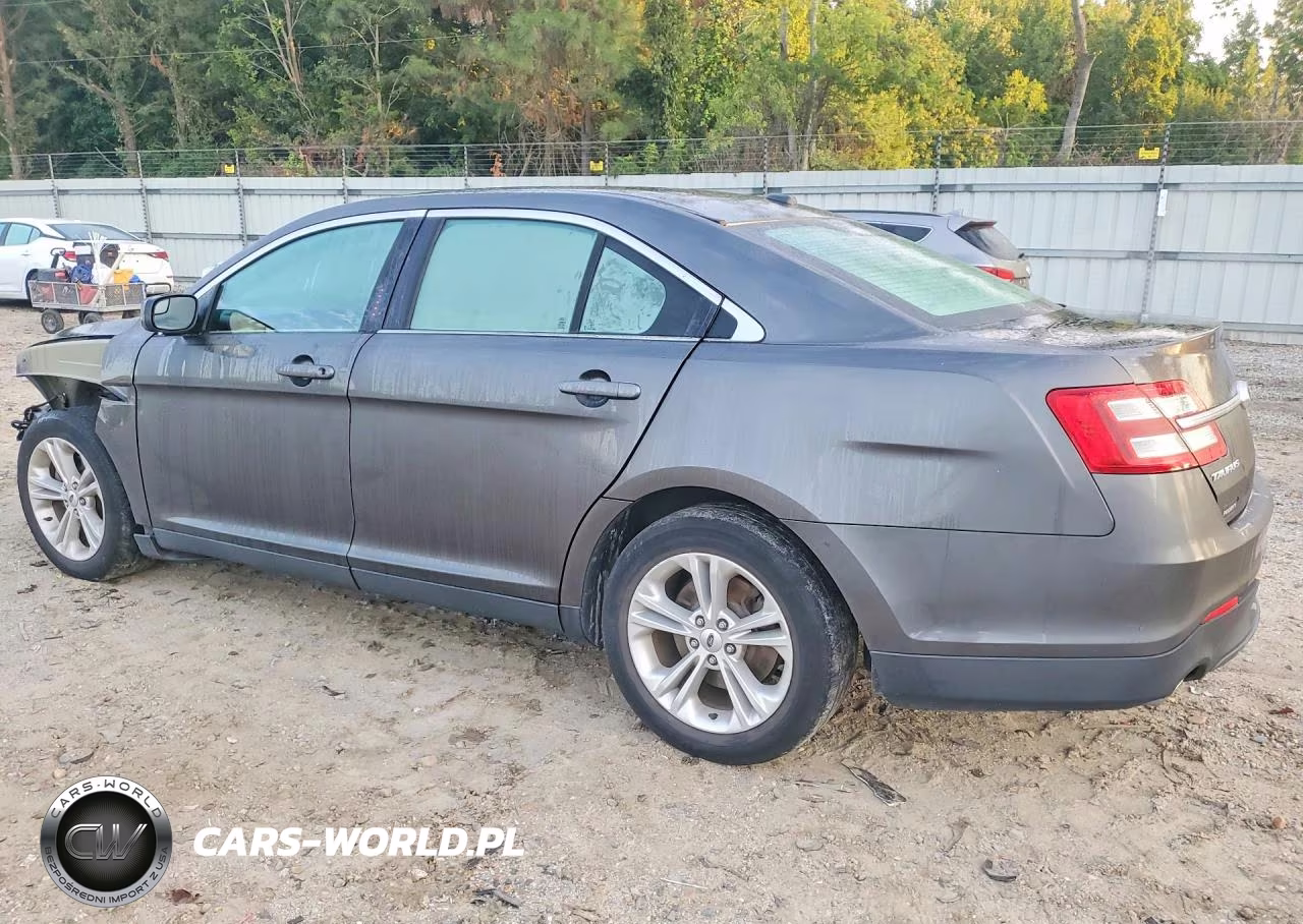 2018 Ford Taurus Se VIN:1FAHP2D82JG141256 - 2