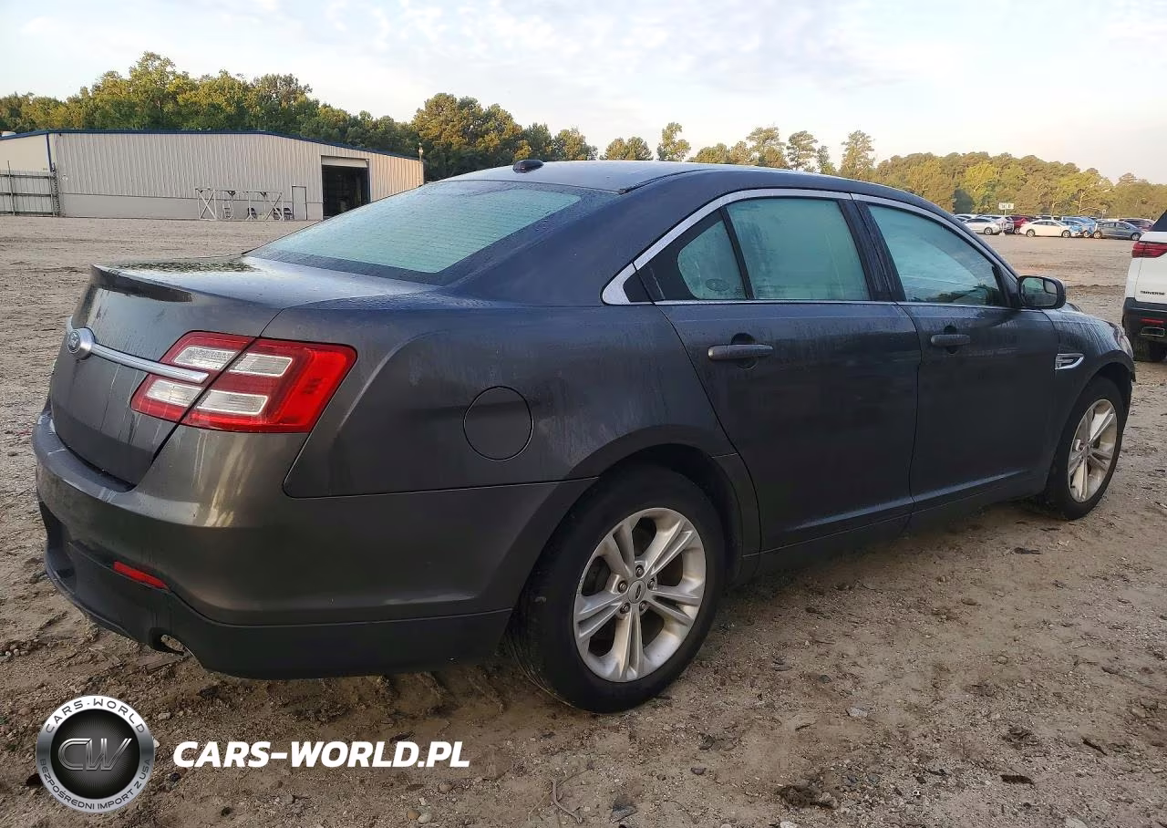 2018 Ford Taurus Se VIN:1FAHP2D82JG141256 - 3