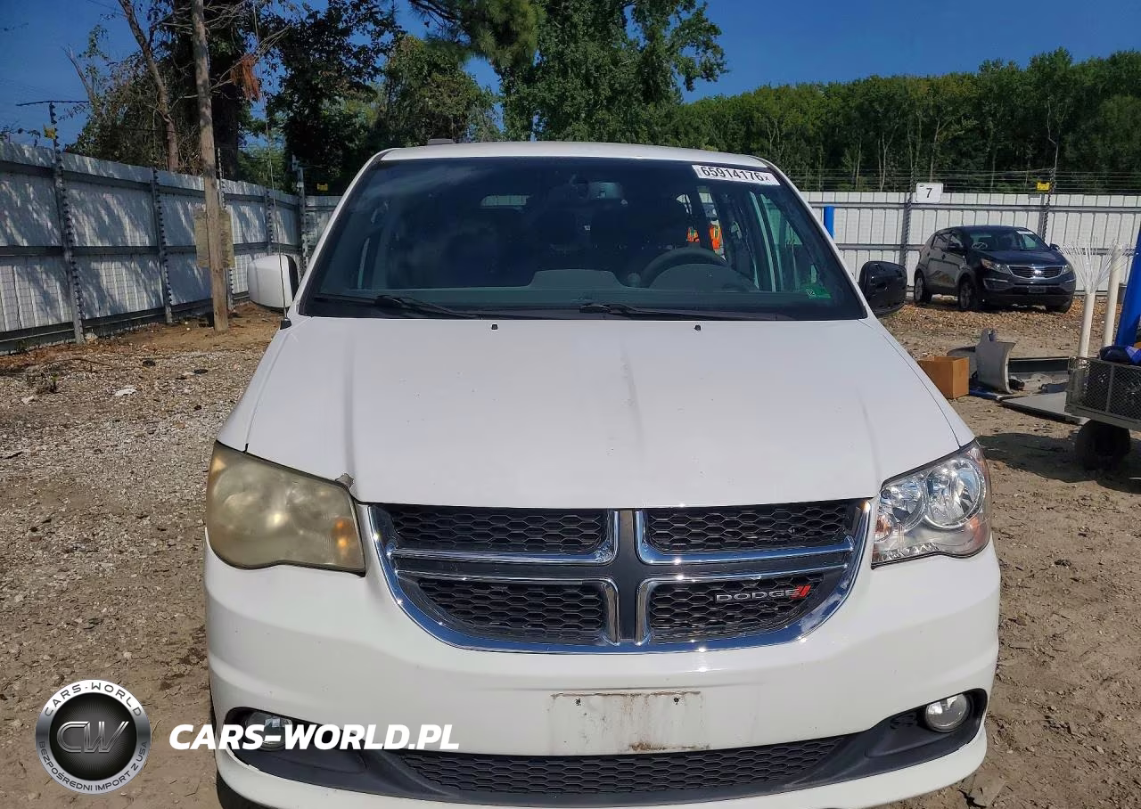 2017 Dodge Grand Caravan Sxt VIN:2C4RDGCG1HR860598 - 5