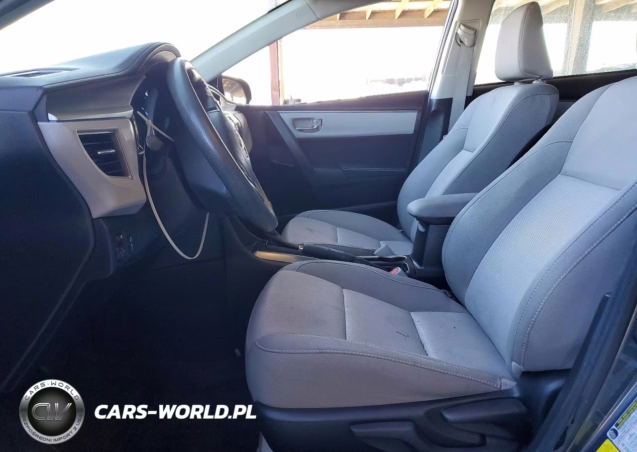 2015 Toyota Corolla Le VIN:5YFBURHE8FP251896 - 7