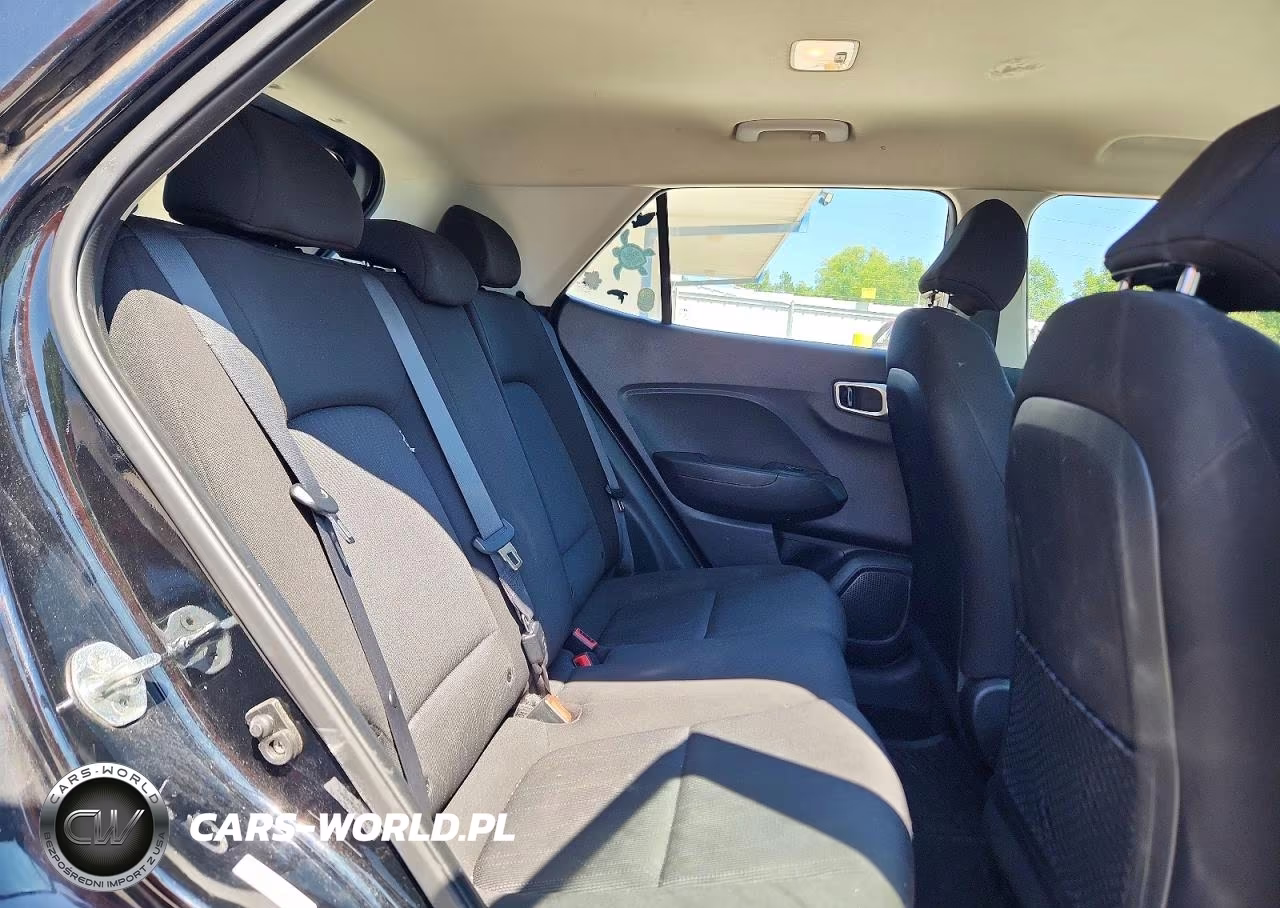 2021 Hyundai Venue Se VIN:KMHRB8A36MU066846 - 10