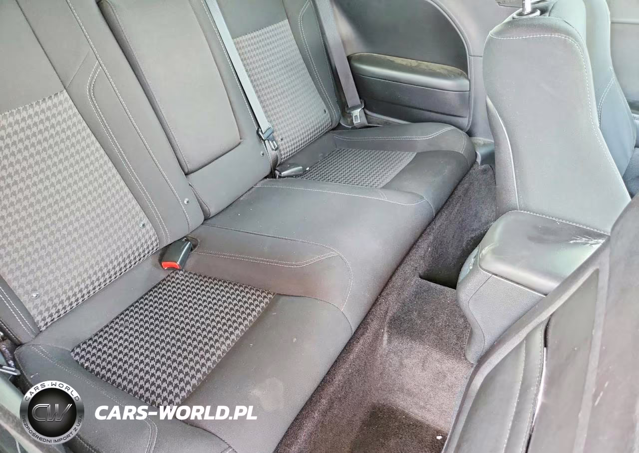 2019 Dodge Challenger Sxt VIN:2C3CDZAG3KH566707 - 10