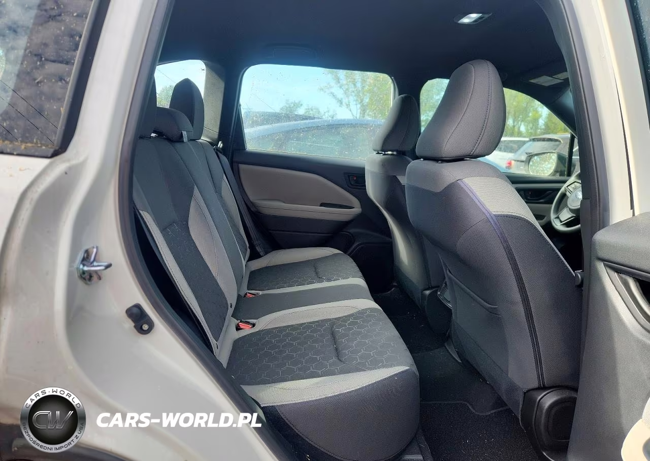 2025 Subaru Forester VIN:JF2SLDAC1SH528071 - 11