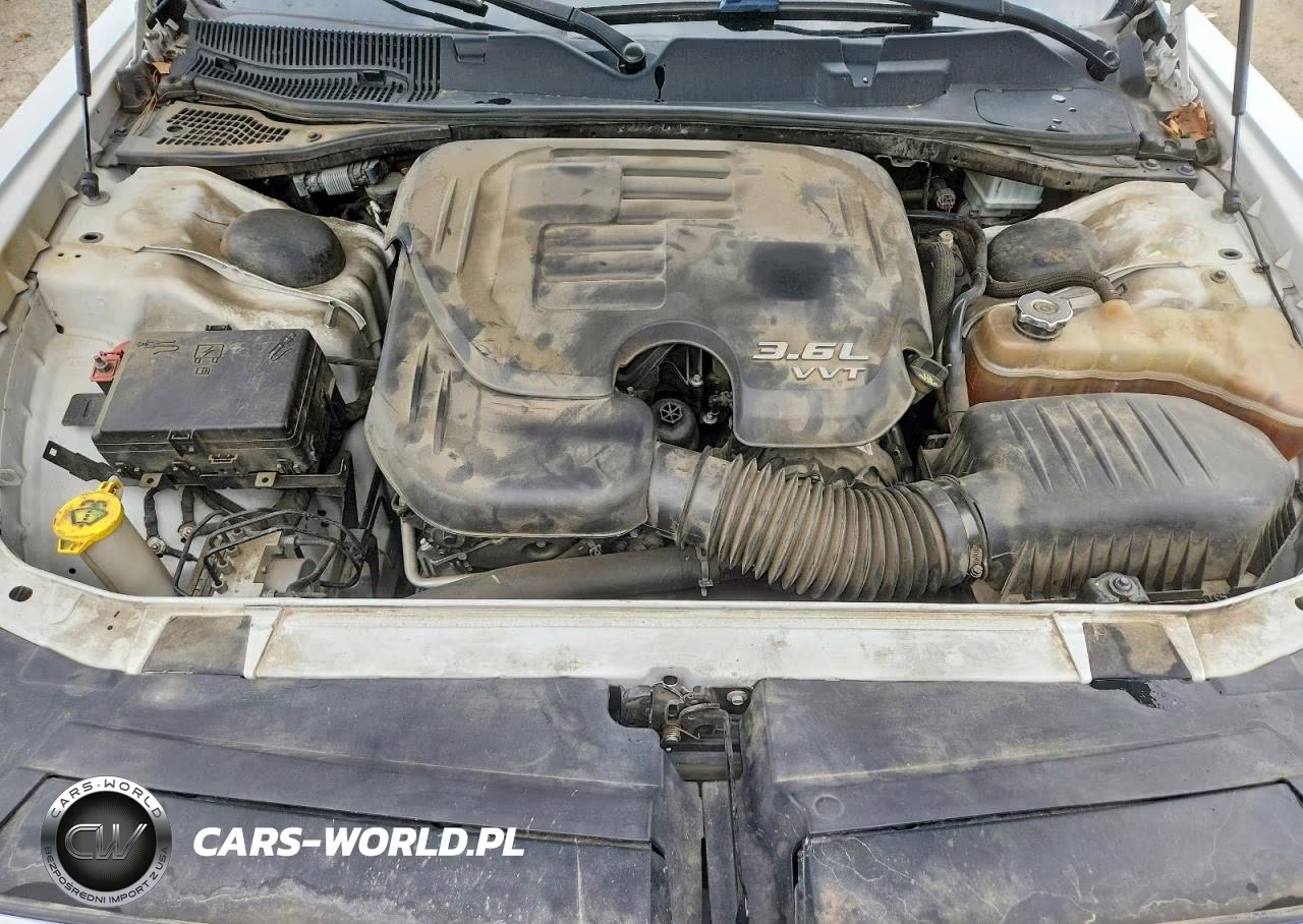 2018 Dodge Challenger Sxt VIN:2C3CDZAG6JH228295 - 11
