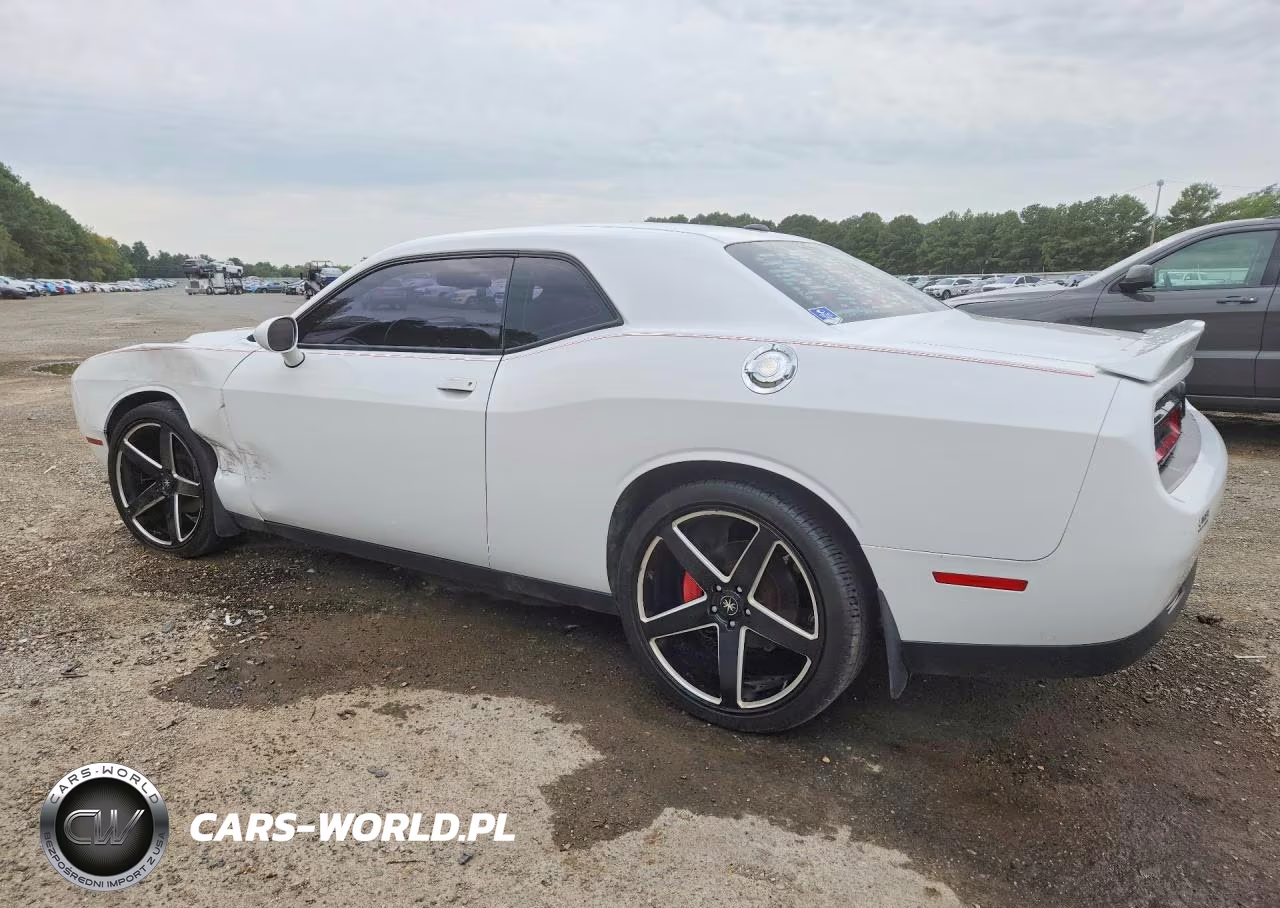 2018 Dodge Challenger Sxt VIN:2C3CDZAG6JH228295 - 2